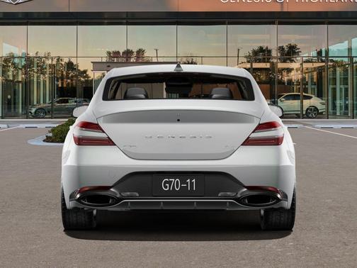 2025 Genesis G70 2.5T