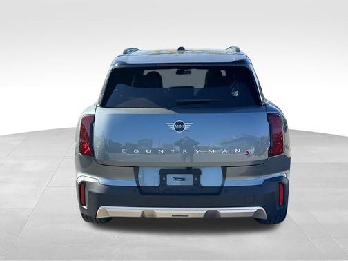 Smoke Green 2025 MINI Countryman S