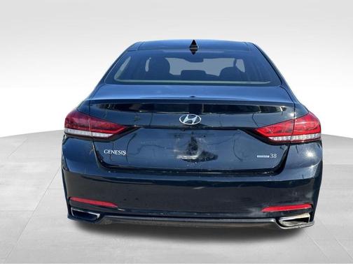 2015 Hyundai Genesis 3.8