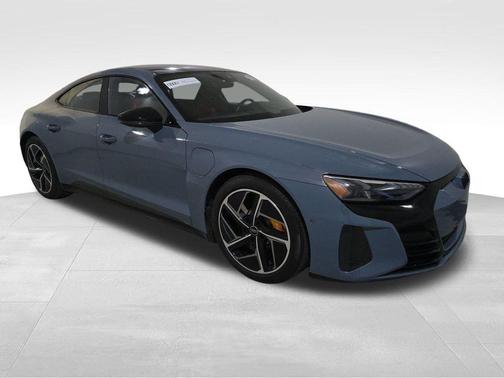 Kemora Gray Metallic 2023 Audi RS e-tron GT Base