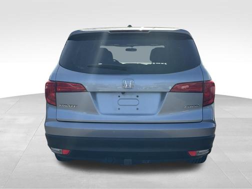 2018 Honda Pilot EX