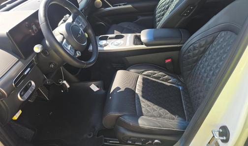 2023 Genesis GV60 Performance