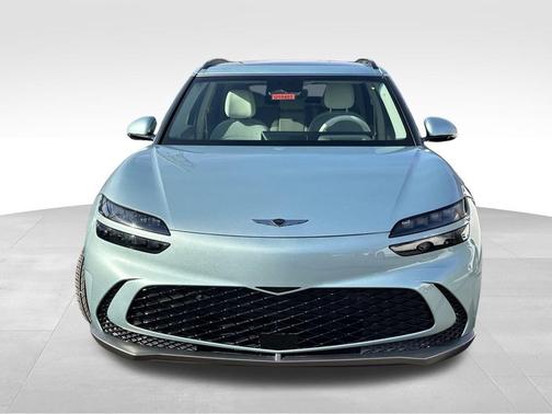 2025 Genesis GV60 Standard