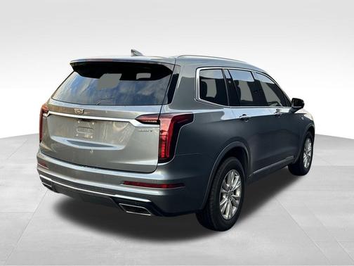 Satin Steel Metallic 2022 Cadillac XT6 Luxury FWD