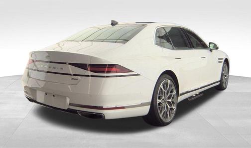 2025 Genesis G90 3.5T e-SC
