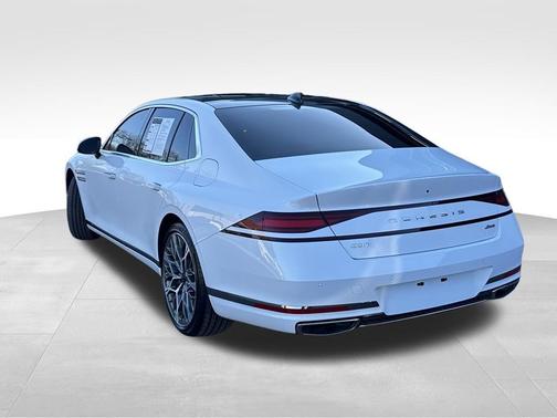 2025 Genesis G90 3.5T e-SC