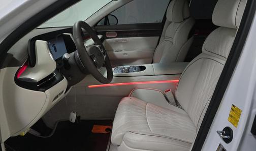 2025 Genesis G90 3.5T e-SC