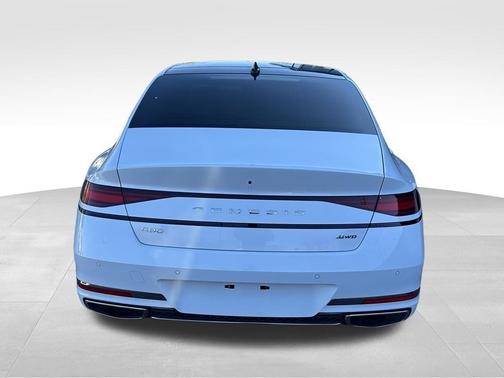 2025 Genesis G90 3.5T e-SC