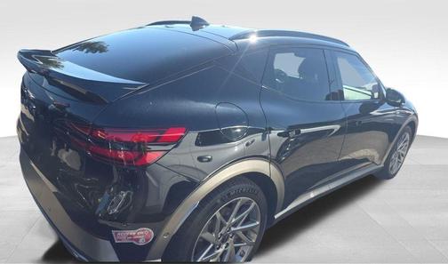 2024 Genesis GV60 Advanced