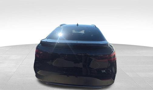 2024 Genesis GV60 Advanced