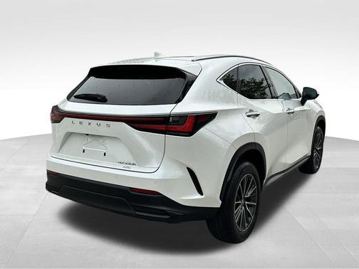 Eminent White Pearl 2024 Lexus NX 350h Luxury