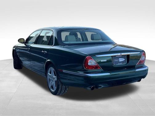 2007 Jaguar XJ Super V8