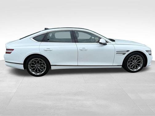 2023 Genesis G80 2.5T