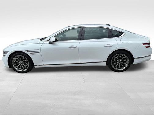 2023 Genesis G80 2.5T
