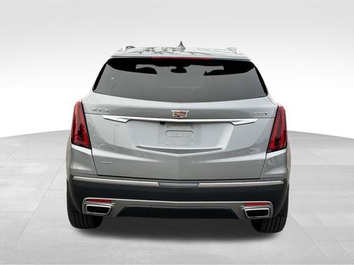 Silver Metallic 2025 Cadillac XT5 Premium Luxury