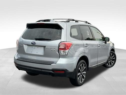 Ice Silver Metallic 2018 Subaru Forester 2.0XT Touring