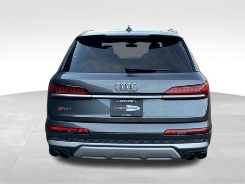 2022 Audi SQ7 4.0T Premium Plus
