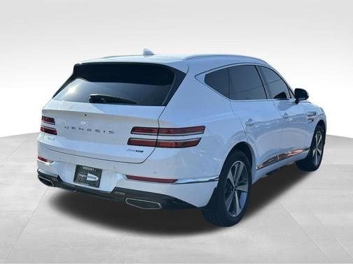 Alta White 2022 Genesis GV80 3.5T