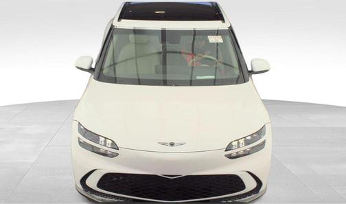 Alta White 2025 Genesis GV60 Advanced