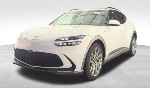 Alta White 2025 Genesis GV60 Advanced