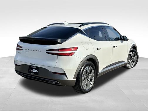 2025 Genesis GV60 Standard