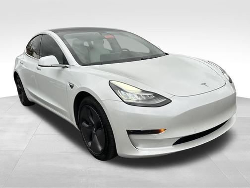 2020 Tesla Model 3 Long Range