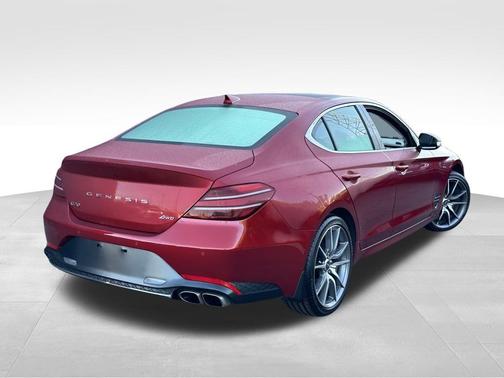 2022 Genesis G70 2.0T