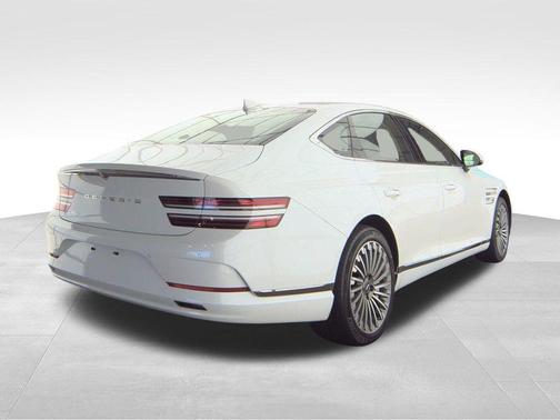 2024 Genesis Electrified G80 Advanced