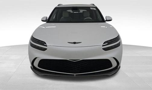 Uyuni White 2025 Genesis GV60 Standard