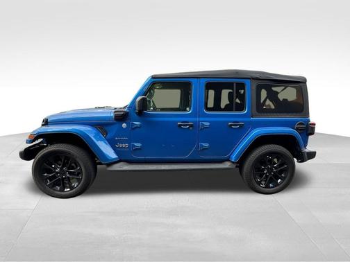 2022 Jeep Wrangler Unlimited 4xe Sahara