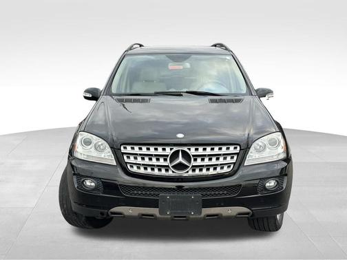 Black 2008 Mercedes-Benz M-Class ML 350 4MATIC