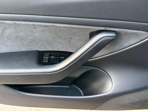 2018 Tesla Model 3 Performance