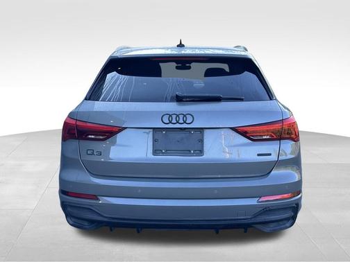 2019 Audi Q3 2.0T Premium Plus