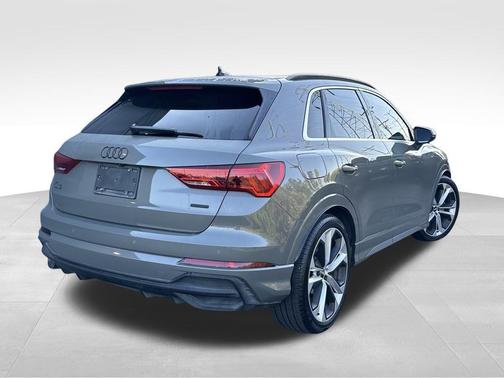2019 Audi Q3 2.0T Premium Plus