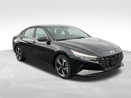 Phantom Black 2021 Hyundai ELANTRA Limited
