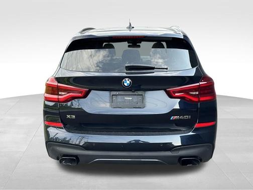 2018 BMW X3 M40i