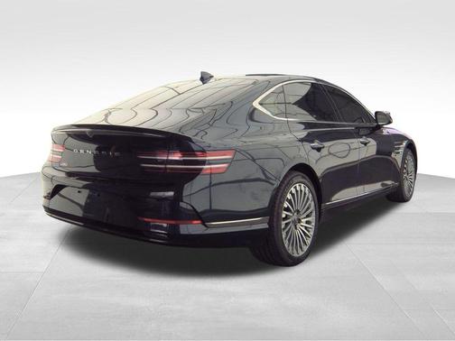 2025 Genesis Electrified G80 Advanced
