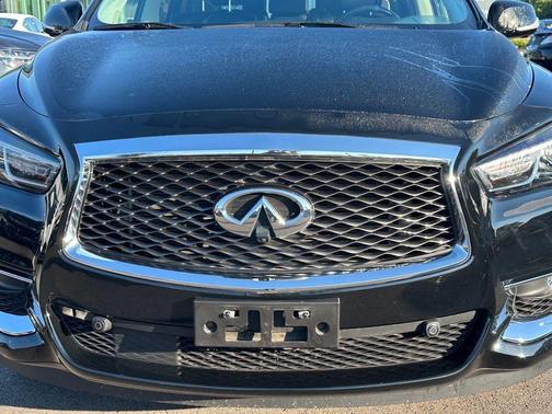 2017 INFINITI QX60 Base