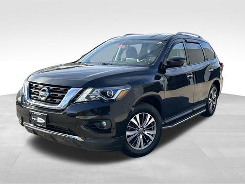 2019 Nissan Pathfinder SL