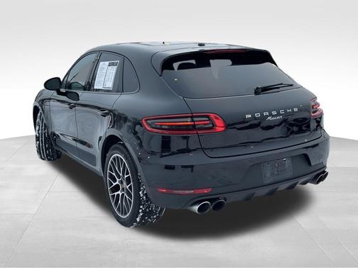 2018 Porsche Macan Sport Edition