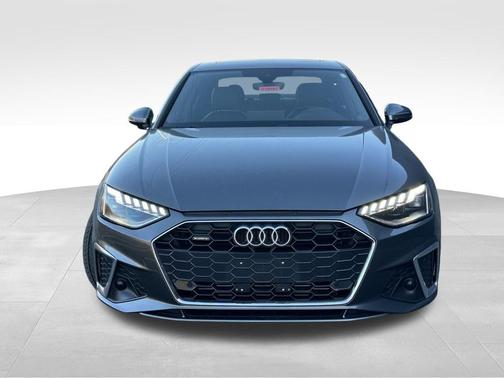 Daytona Gray Pearl Effect 2023 Audi A4 45 S line quattro Premium