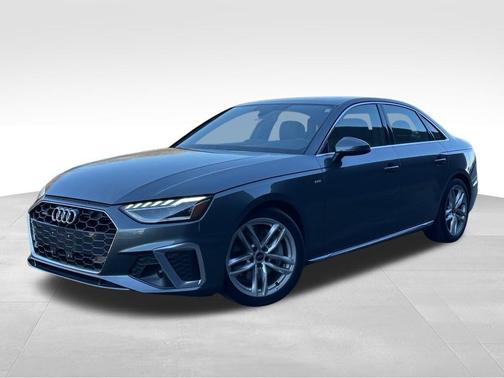 Daytona Gray Pearl Effect 2023 Audi A4 45 S line quattro Premium