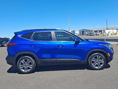 2021 Kia Seltos S