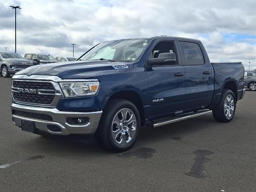 Patriot Blue Pearlcoat 2023 RAM 1500 Big Horn