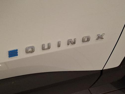 2026 Chevrolet Equinox EV LT 2