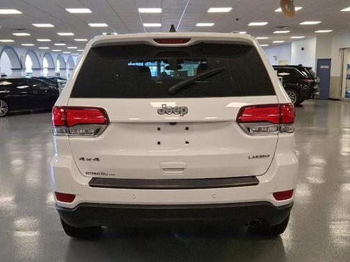 2020 Jeep Grand Cherokee Laredo