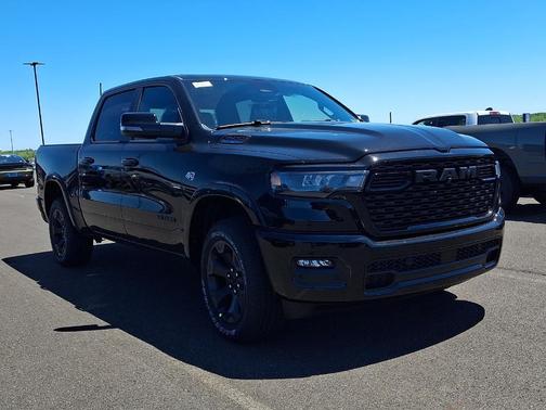 Diamond Black 2026 RAM 1500 Big Horn/Lone Star