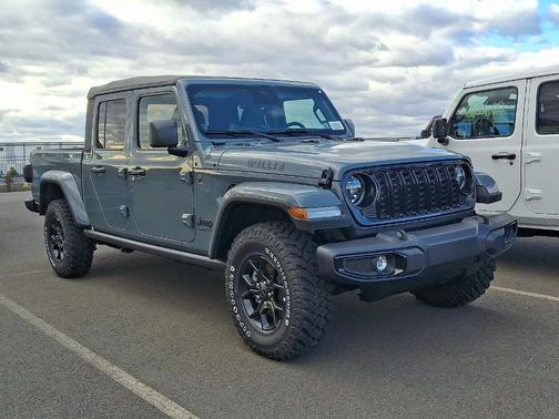 2026 Jeep Gladiator Sport