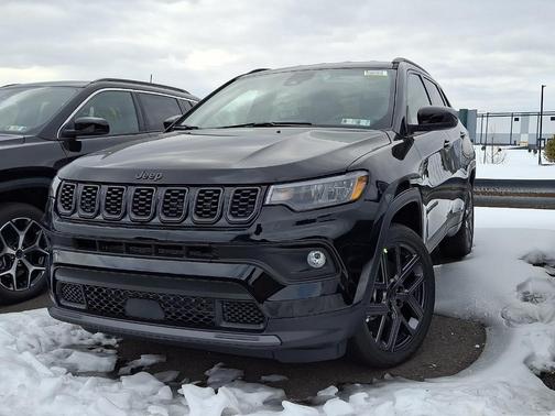 Diamond Black 2026 Jeep Compass Latitude