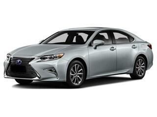 2016 Lexus ES 300h Base
